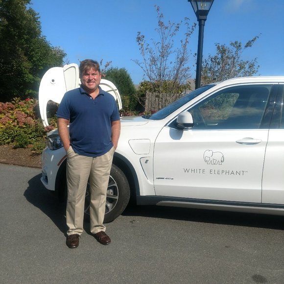 Meet your Posher, Justin - Picture 2 of 3